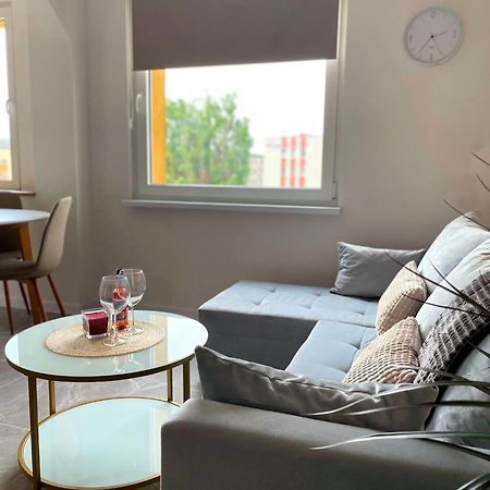 Apartament Konstytucji - Centrum Świnoujście Exteriör bild