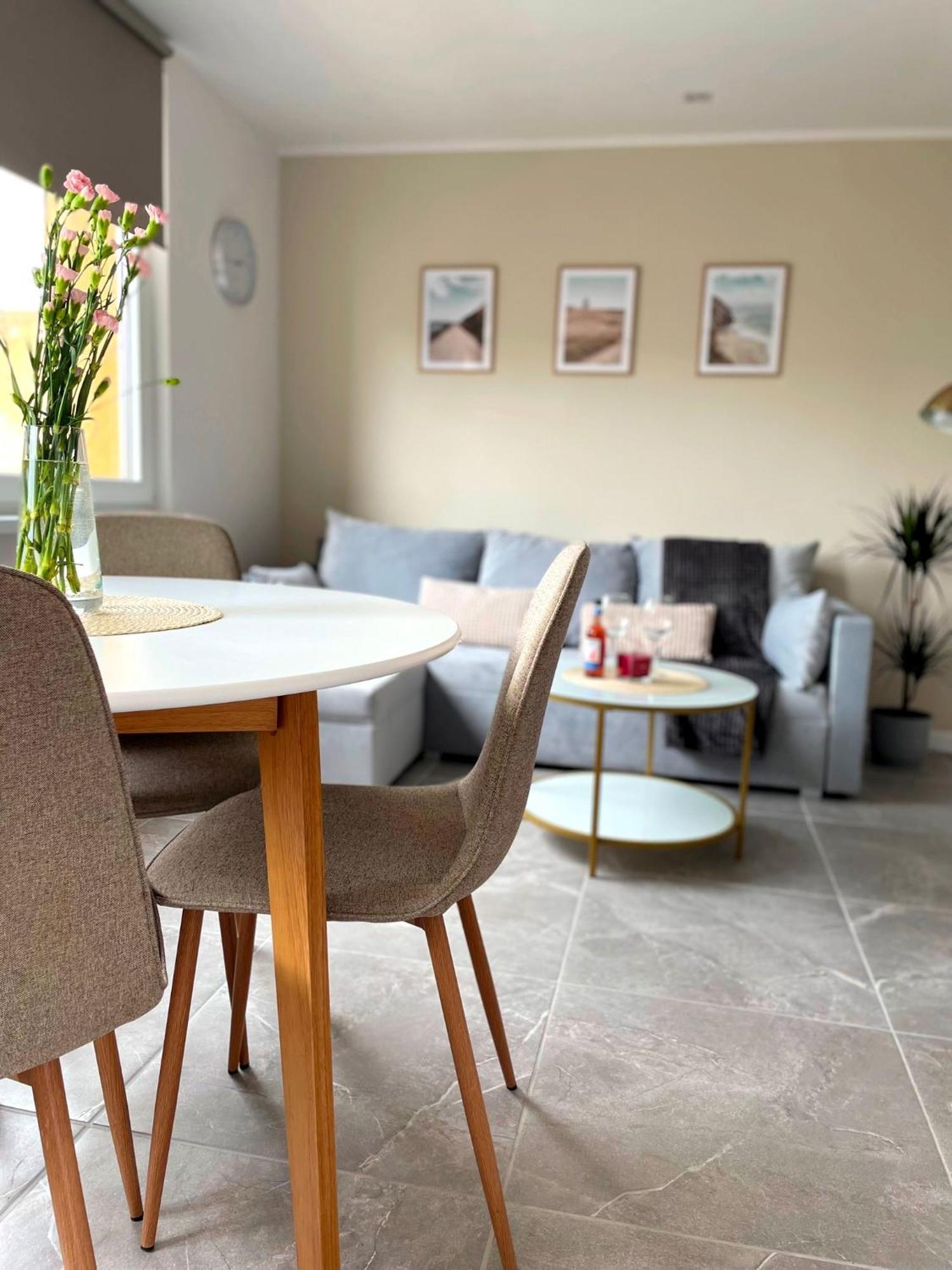 Apartament Konstytucji - Centrum Świnoujście Exteriör bild